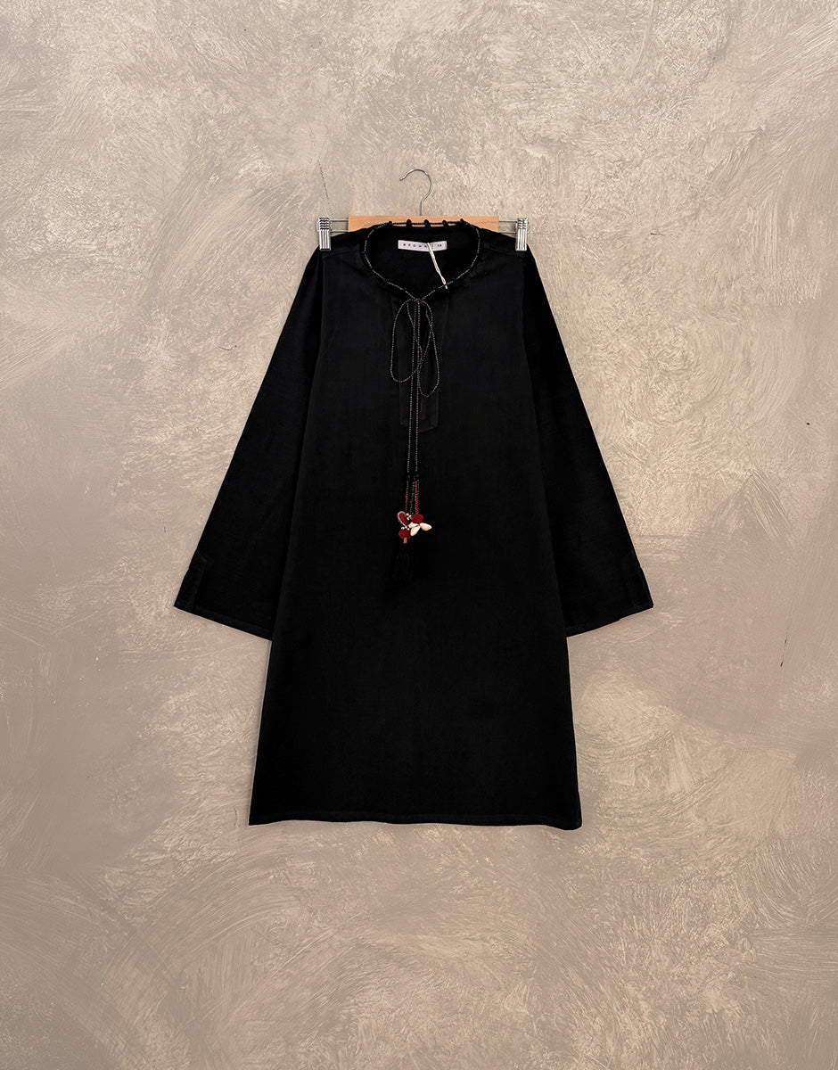 Raven Kurta